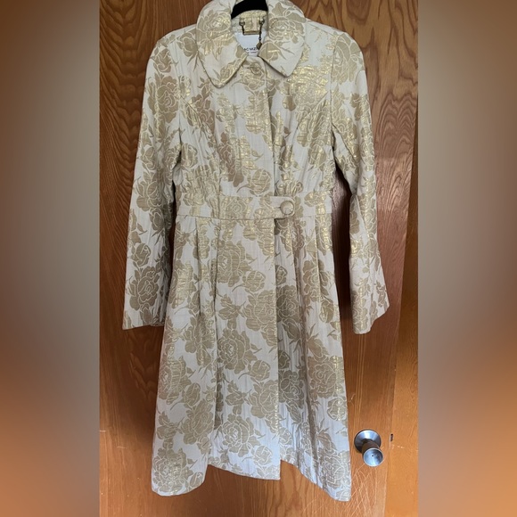 Isaac Mizrahi for Target Gold Rose Coat *RARE* - Picture 2 of 9